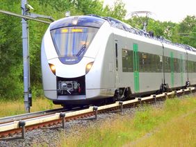 Batterieelektrischer Triebzug Coradia Continental von Alstom bei ersten Testfahrten im Prüf- und Validationscenter Wegberg-Wildenrath (NRW) am 26. Juli 2022 (Foto: VMS). 